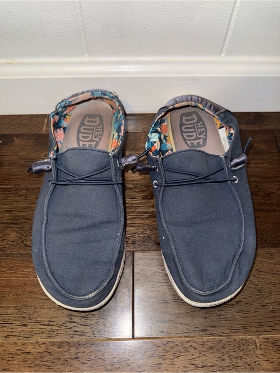 Hey Dude Shoes - HEYDUDE Wendy Canvas Women’s Size 10 Navy Blue Slip On Loafers Casual Shoes
